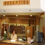 Moschos Hotel 2*