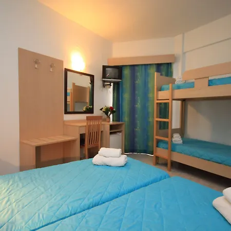 Hotel Moschos 2*