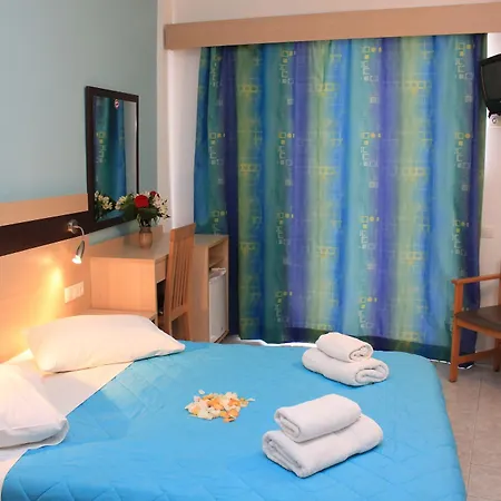 Hotell Moschos 2*