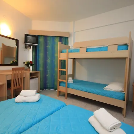 Moschos Hotel