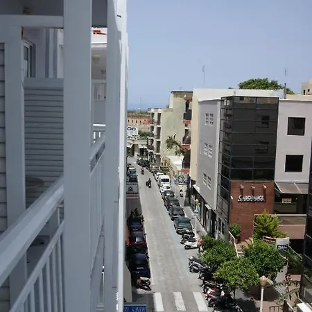 Moschos Hotel 2*