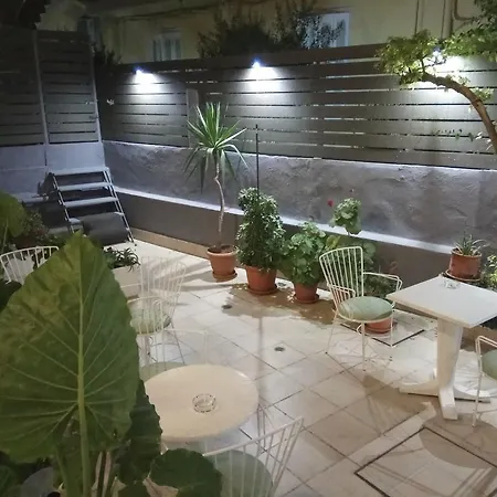 Moschos Hotel 2*